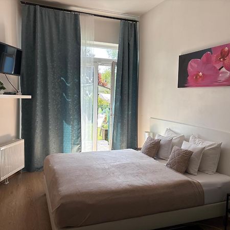 Maria Apartments - Free Parking Prague Extérieur photo