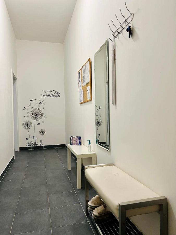 Maria Apartments - Free Parking Prague Extérieur photo